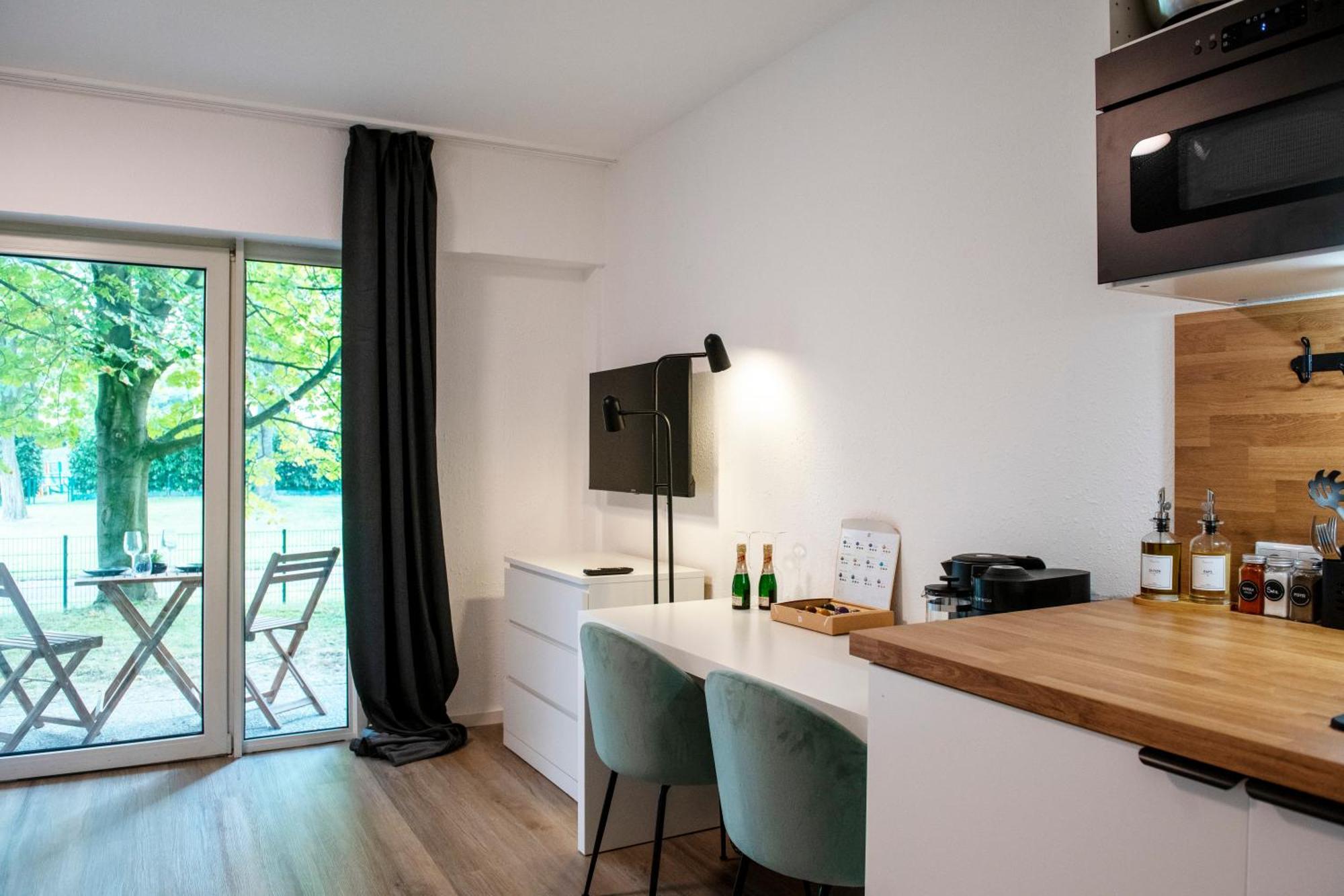 One Apartment *